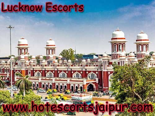 Call Girls in Lucknow